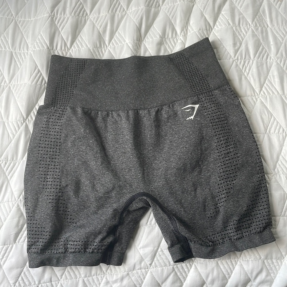 Grey Gymshark Shorts, Vital Seamless 2.0 shorts, color charcoal gray